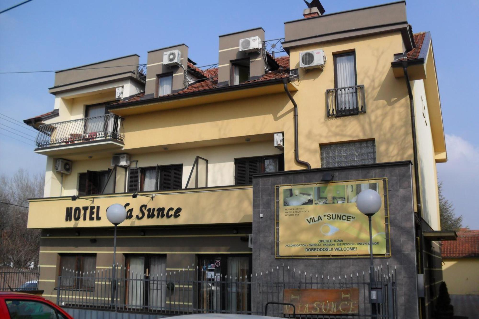 Hotel Vila Sunce Stara Pazova Eksteriør billede