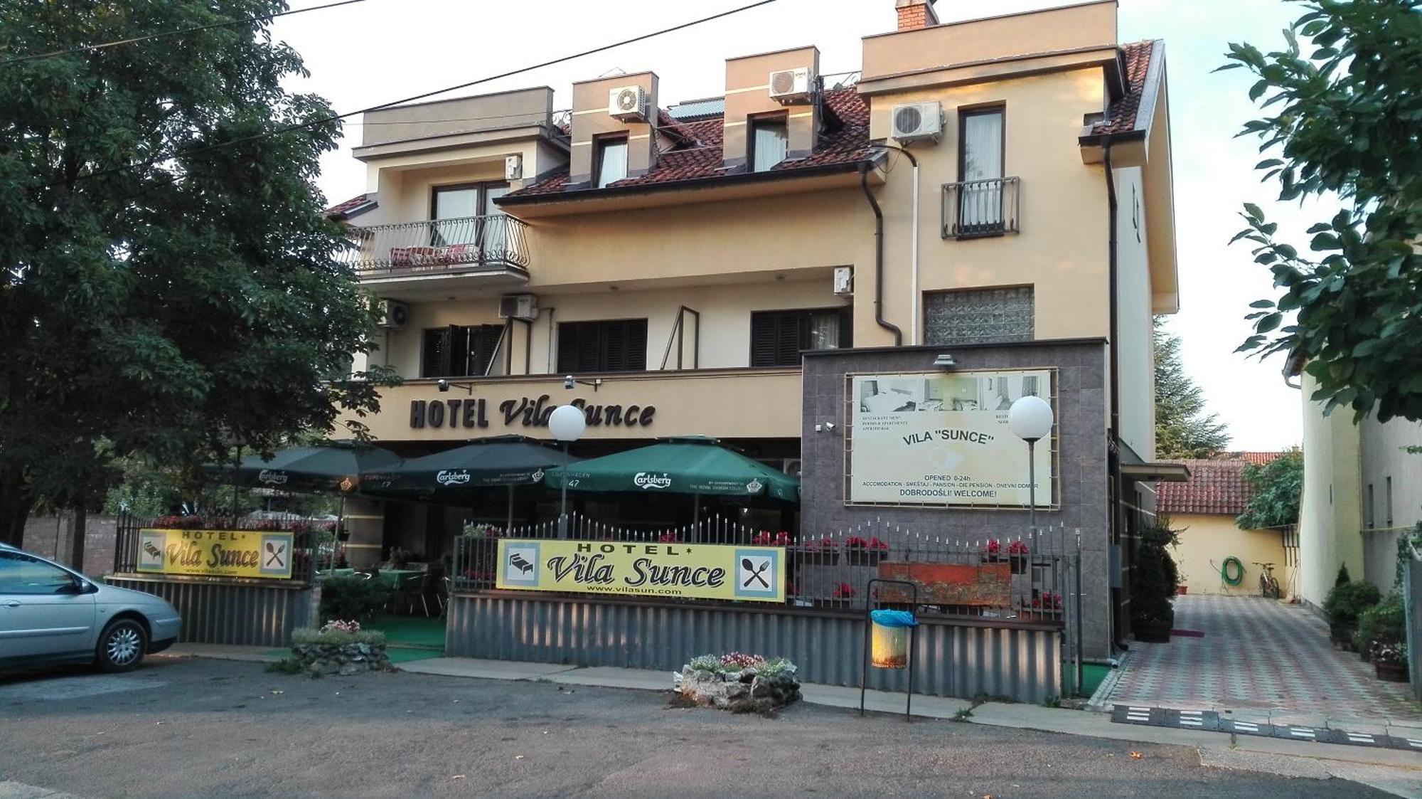Hotel Vila Sunce Stara Pazova Eksteriør billede